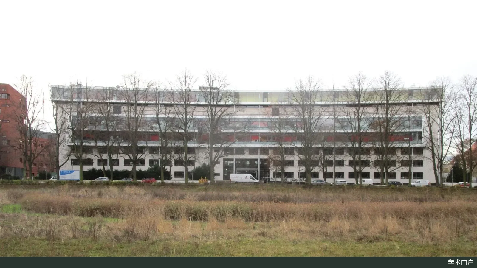 莱比锡德意志广场旁的马克斯·普朗克进化人类学研究所大楼外景，Statistical Rethinking 课程在此线下讲。